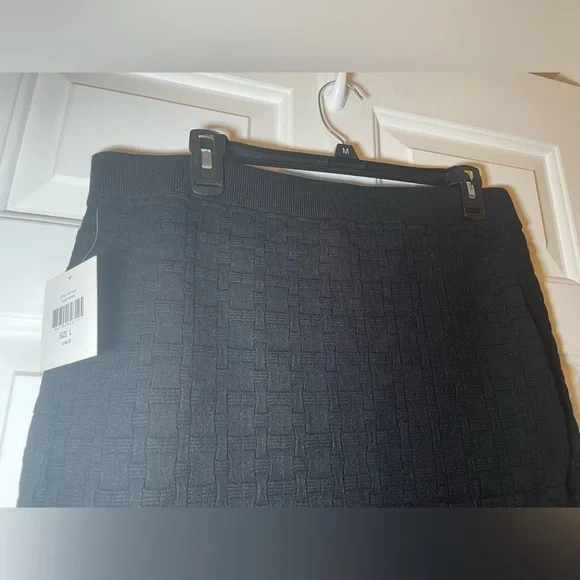 Ellen Tracy Womans Black/White Knit Pencil Skirt Large Textured Basket Weave NWT - Picture 5 of 8
